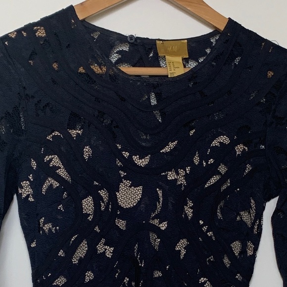 Black Lace Cocktail Dress - Picture 4 of 4